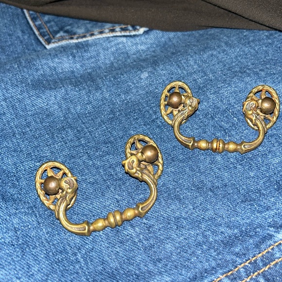 Vintage pair of brass / bronze furniture handles. Handles for furniture. - Picture 2 of 6